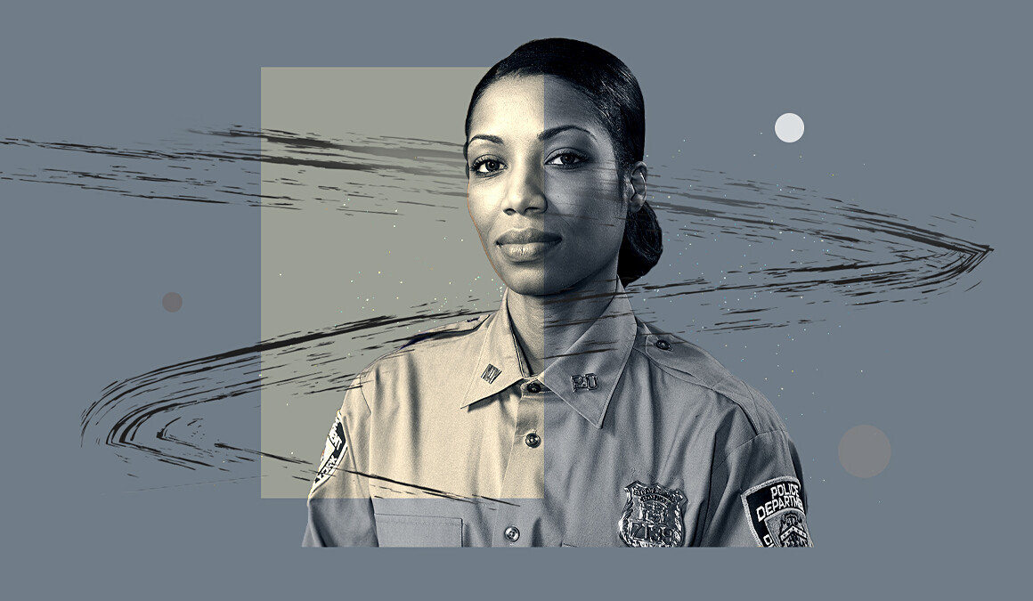 Cómo los oficiales de policía negros combaten el racismo sistémico en el trabajo